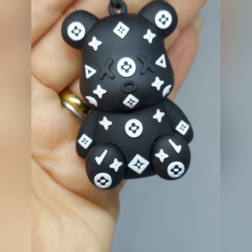 Keychain - Picture 3 of 6